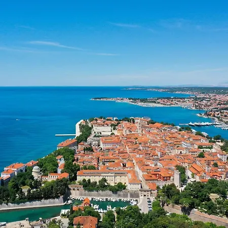 Apartman Caisa- Luxury 20 M From The Sea Zára